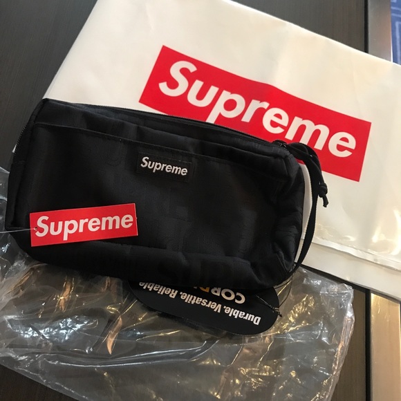 supreme organizer pouch size
